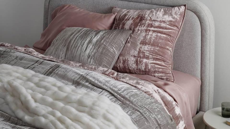 West Elm Lush Crinkle Velvet Duvet Cover, Full/Queen, Pearl Gray