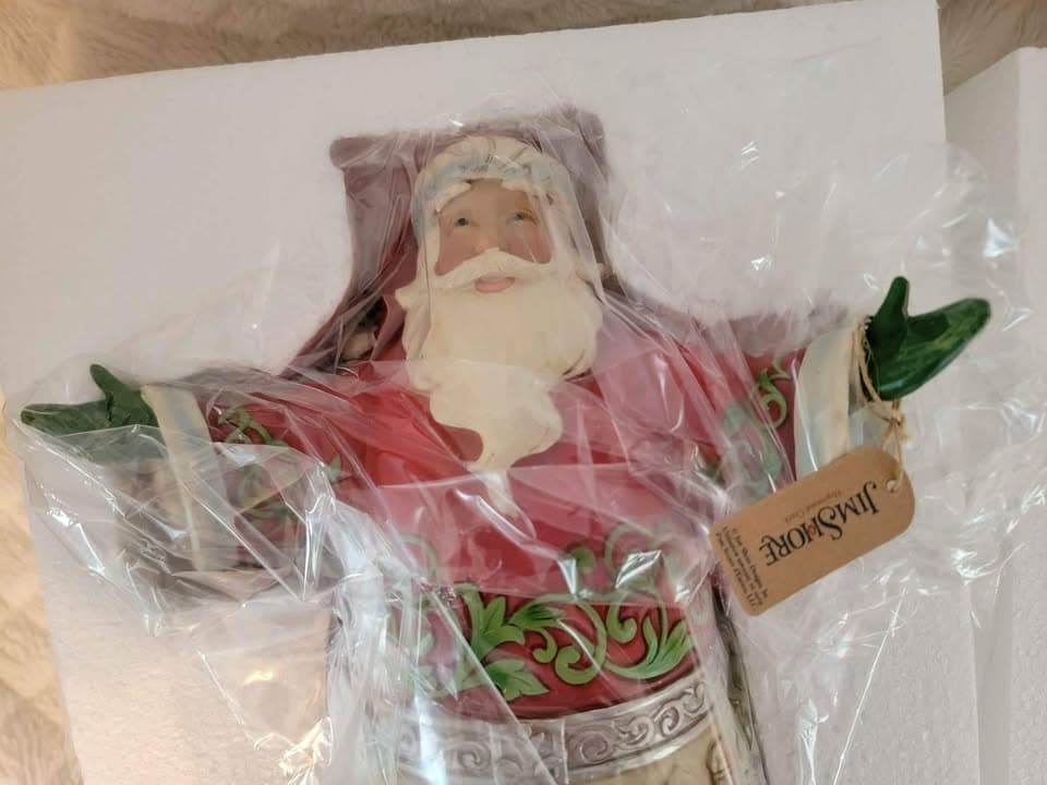 Jim Shore Heartwood Creek Enesco Celebrating 20 Years Together Santa
Christmas Holiday Decorations